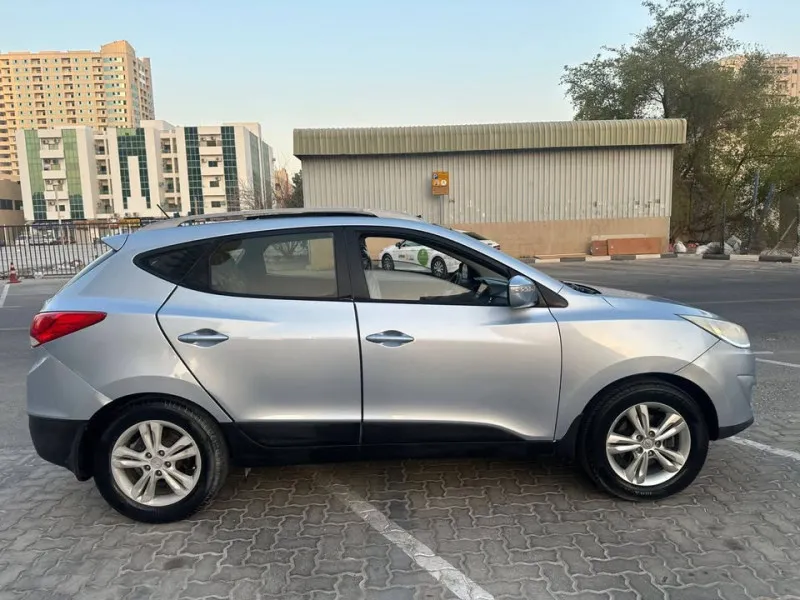 2013 هيونداي توسان in Dubai