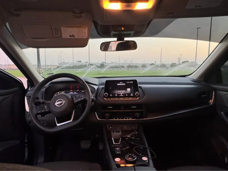 2024 Nissan Rogue in Dubai