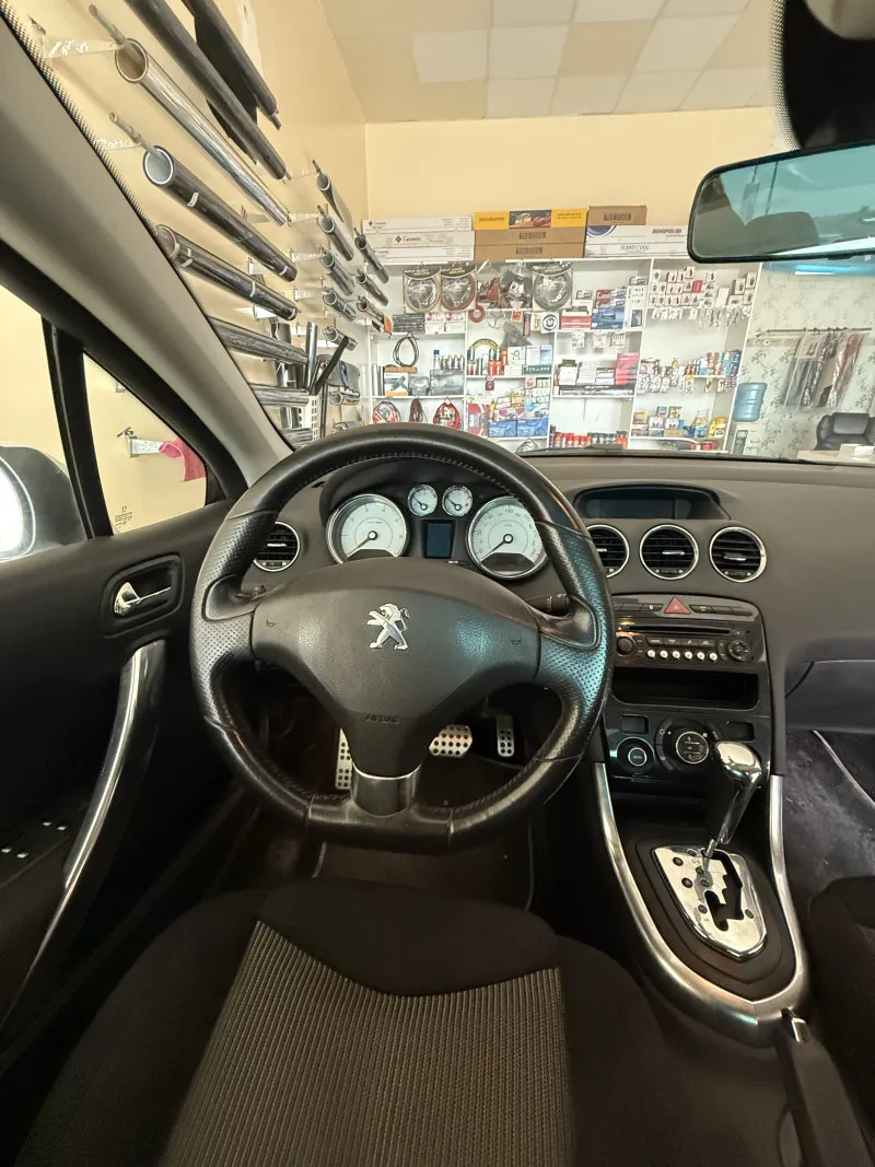 2008 بيجو ٣٠٨ in Dubai