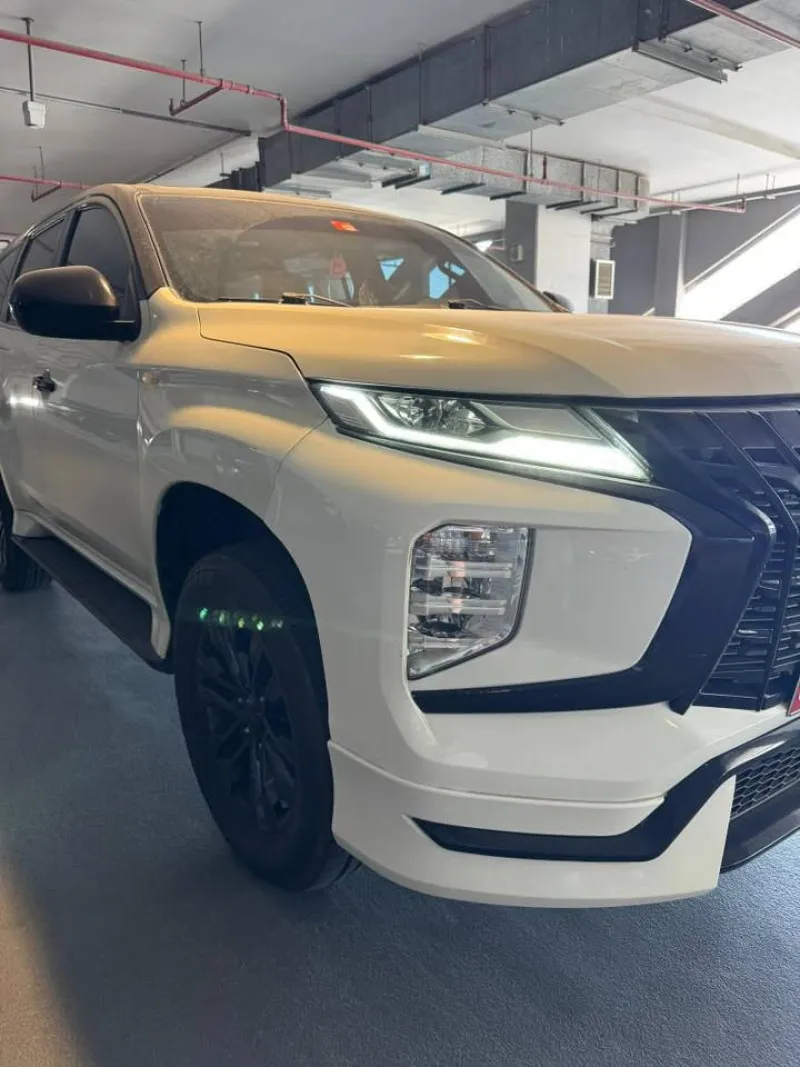 2021 Mitsubishi Montero in Dubai