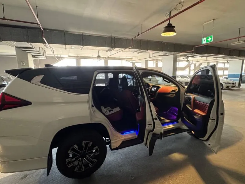 2021 Mitsubishi Montero in Dubai