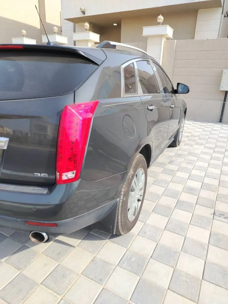 2016 كاديلاك اس ار اكس in Dubai