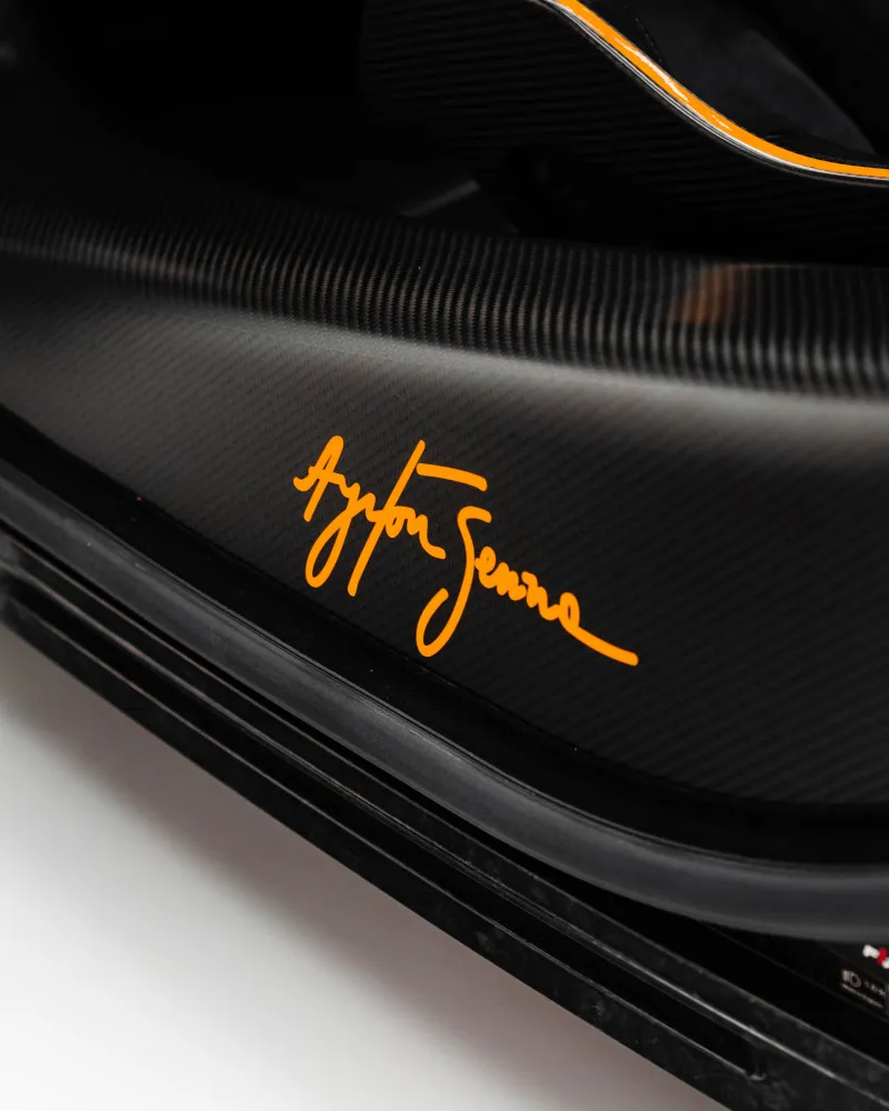2019 McLaren SENNA in Dubai