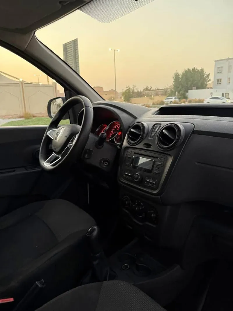 2020 رينو دوكر in Dubai