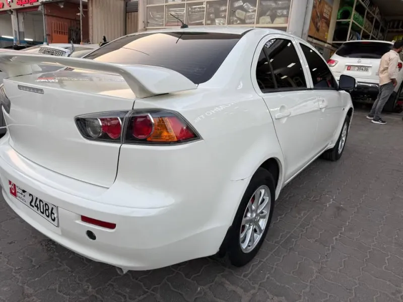 2015 Mitsubishi Lancer in Dubai