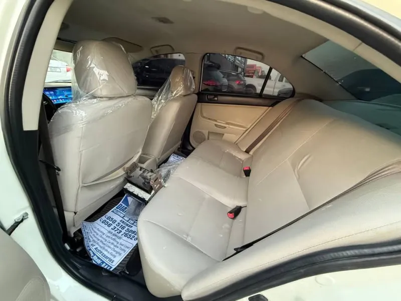 2015 Mitsubishi Lancer in Dubai