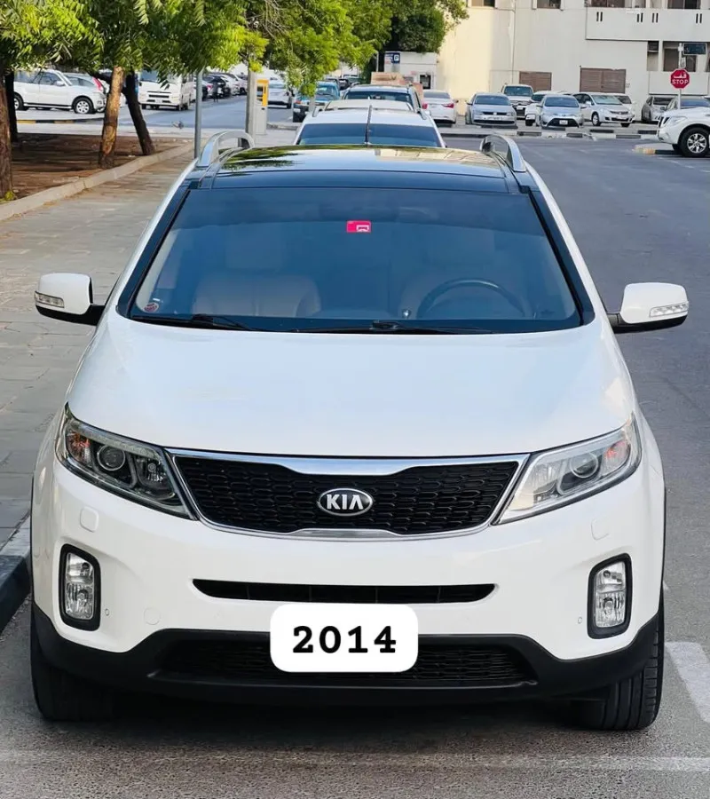 2014 Kia Sorento in Dubai