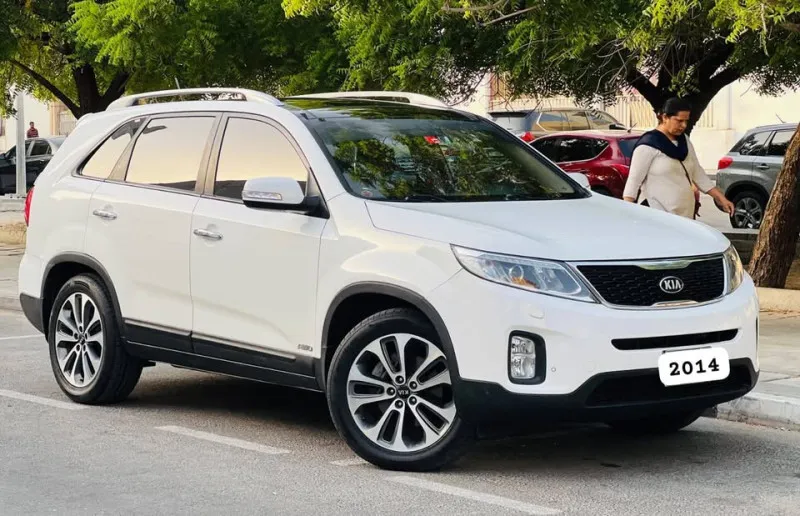 2014 Kia Sorento in Dubai