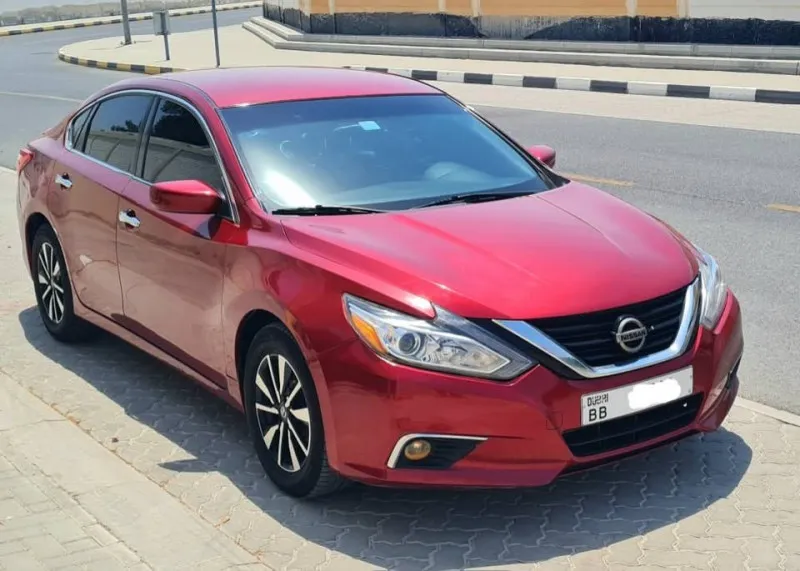2016 نيسان آلتيما in Dubai