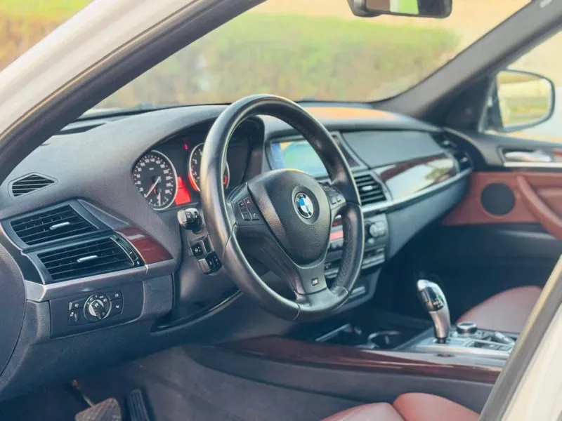 2011 BMW X5 in Dubai