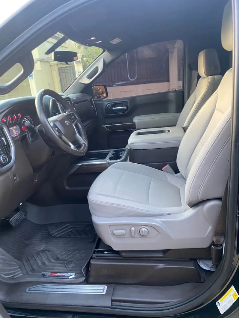 2021 Chevrolet Silverado in Dubai
