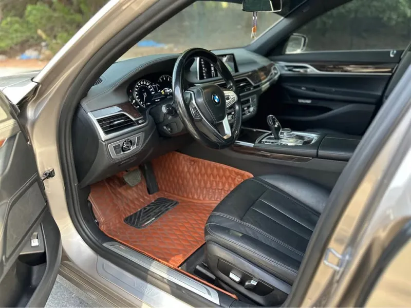 2017 BMW 7-Series in Dubai