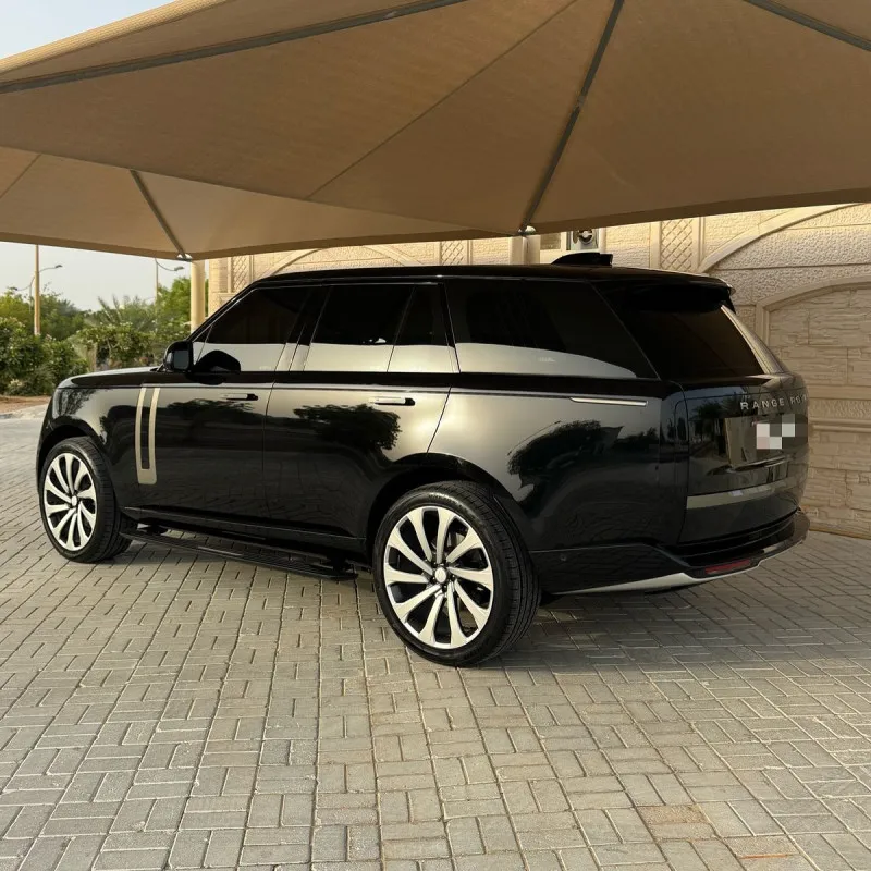 2023 لاند روفر رينج روفر in Dubai