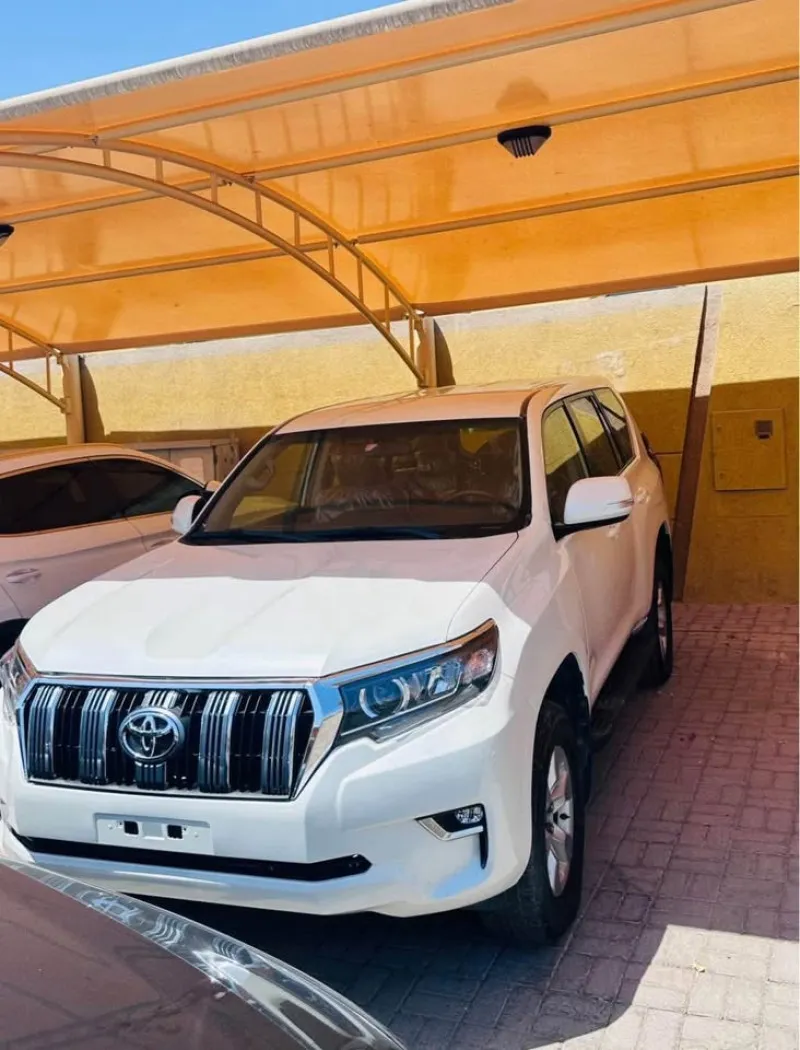 2013 تويوتا برادو in Dubai