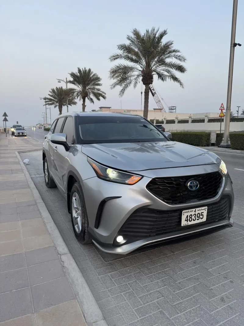 2023 Toyota Highlander in Dubai