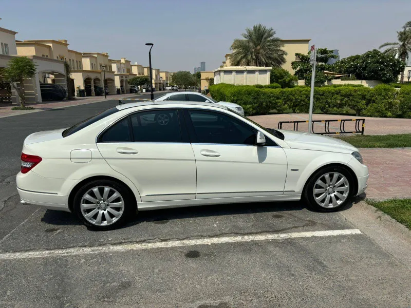 2009 مرسيدس-بنز آلفئة - C in Dubai