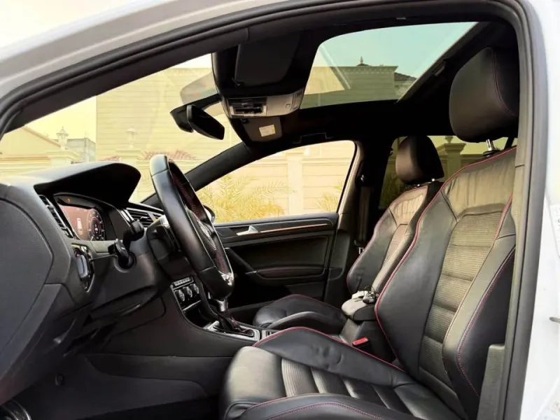 2018 Volkswagen Golf in Dubai