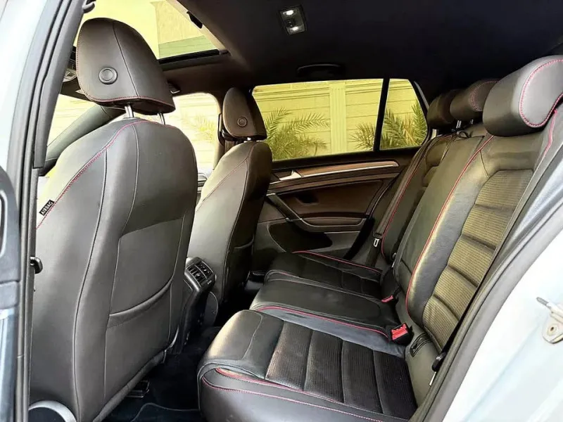 2018 Volkswagen Golf in Dubai