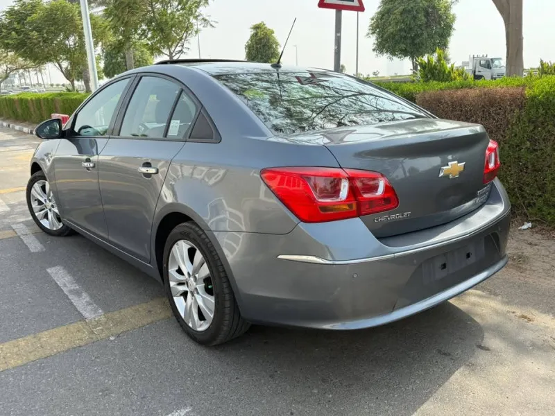 2016 Chrysler 300 in Dubai