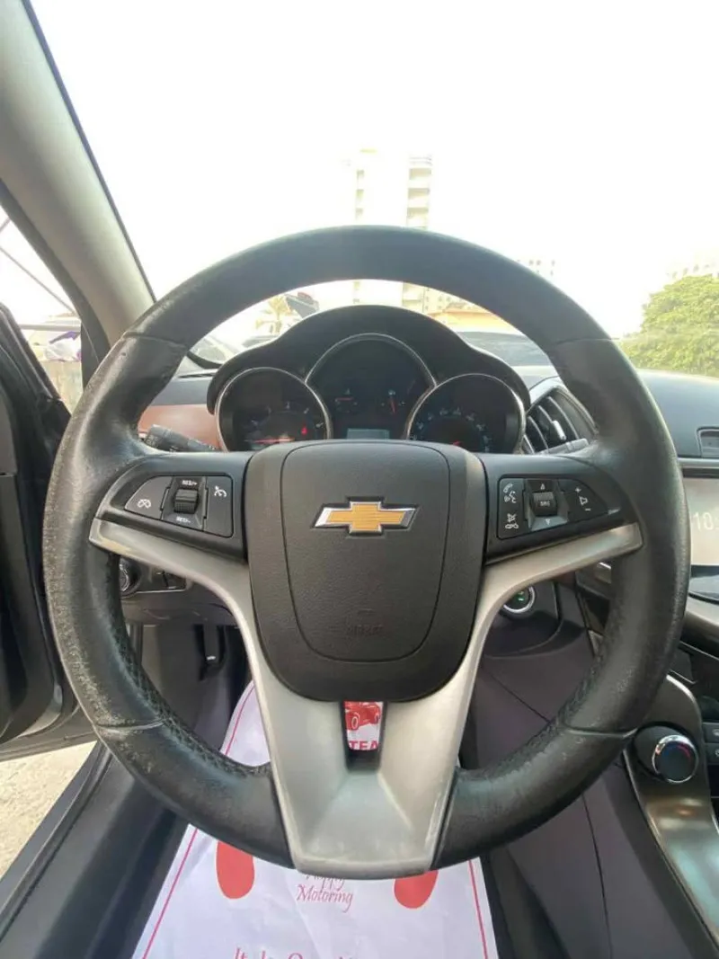 2016 Chrysler 300 in Dubai