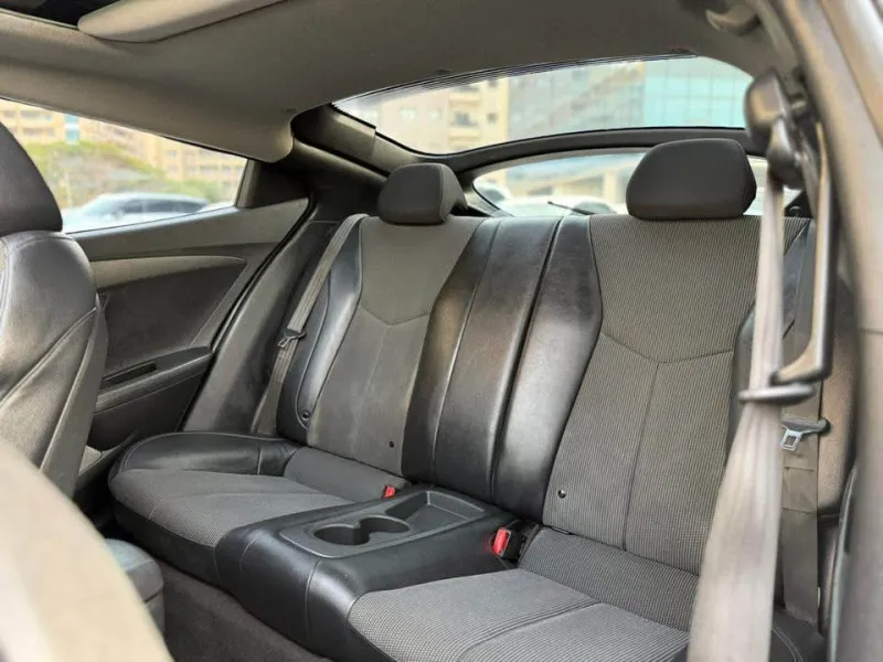 2014 Hyundai Veloster in Dubai