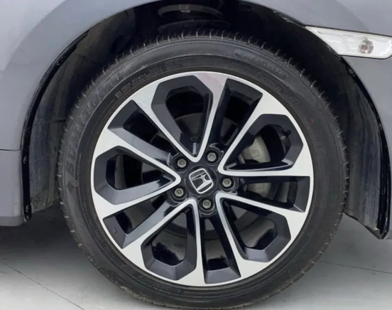 2019 Honda Civic in Dubai