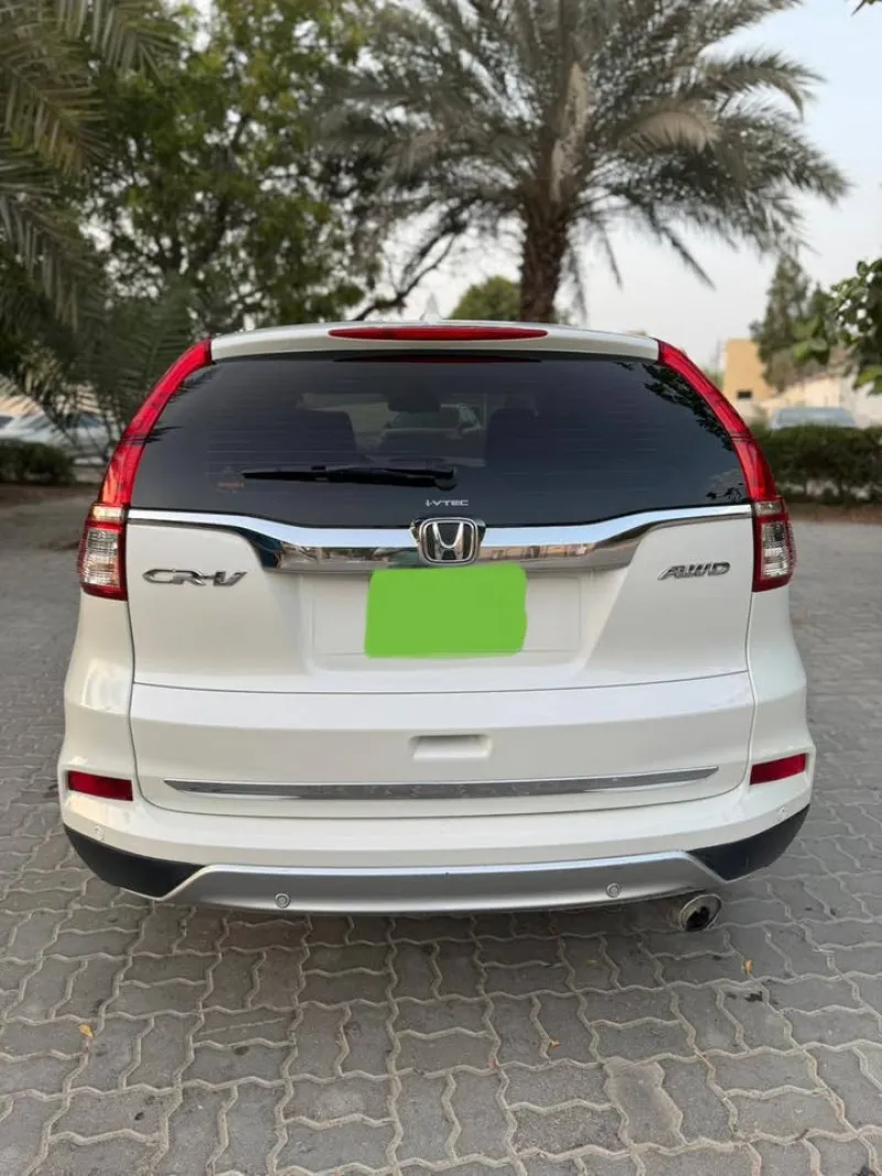 2015 Honda CR-V in Dubai