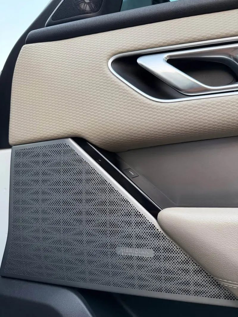 2018 Land Rover Range Rover Velar in Dubai