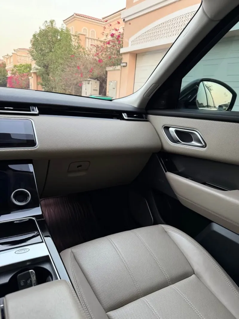 2018 Land Rover Range Rover Velar in Dubai