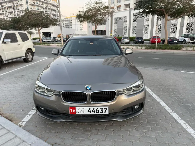 2015 بي أم دابليو الفئة - 3 in Dubai
