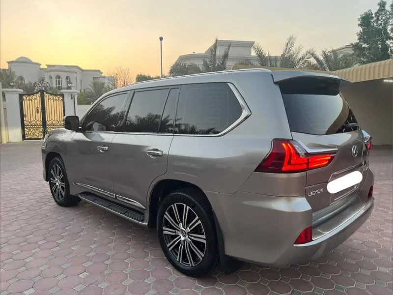 2018 لكزس أل أكس ٥٧٠ in Dubai