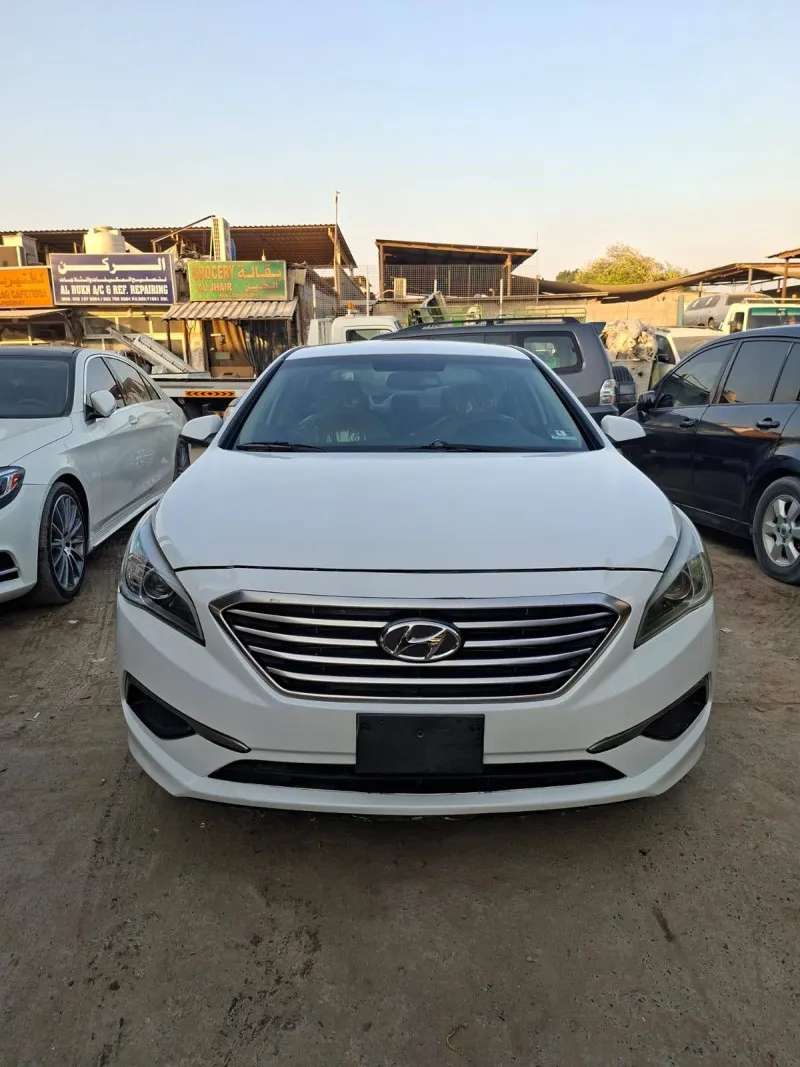 2017 هيونداي سوناتا in Dubai