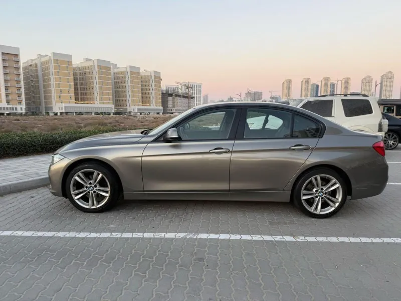 2015 بي أم دابليو الفئة - 3 in Dubai