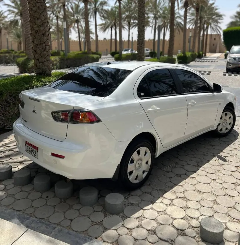 2014 ميتسوبيشي لانسر in Dubai