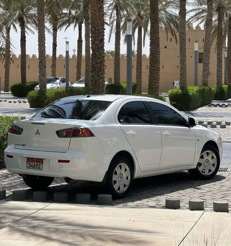 2014 ميتسوبيشي لانسر in Dubai