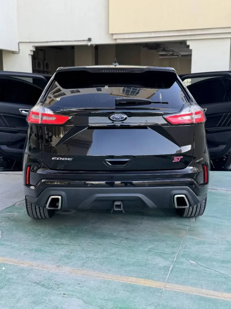 2019 فورد ايدج in Dubai