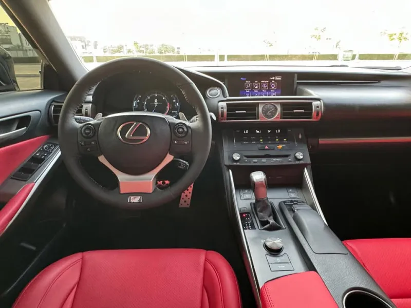 2015 Lexus IS 350 in Dubai