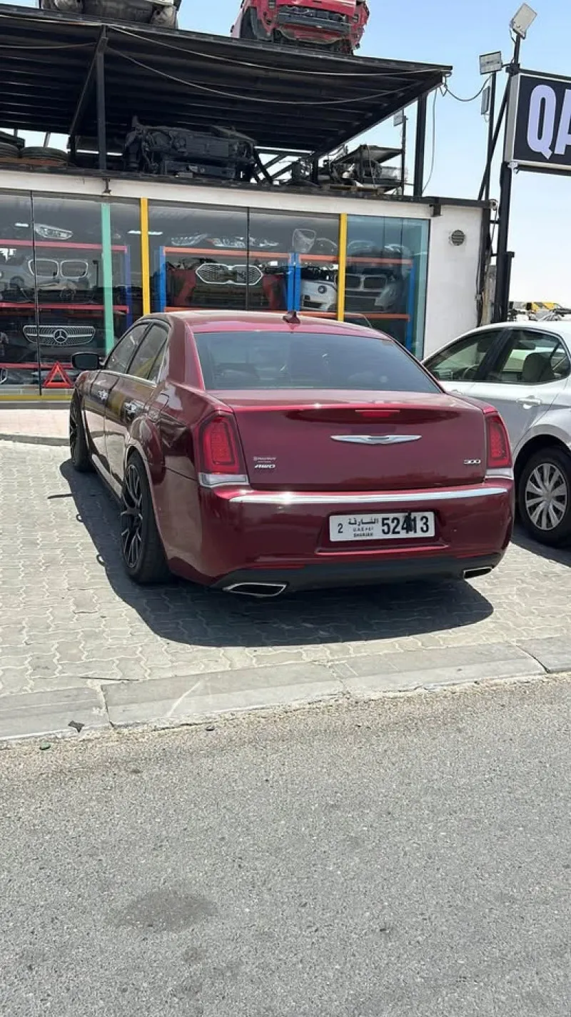 2018 كرايسلر ٣٠٠ in Dubai