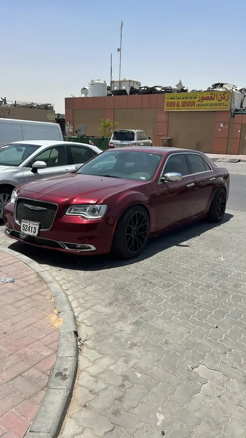 2018 كرايسلر ٣٠٠ in Dubai