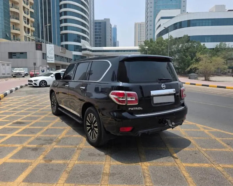 2015 نيسان باترول in Dubai