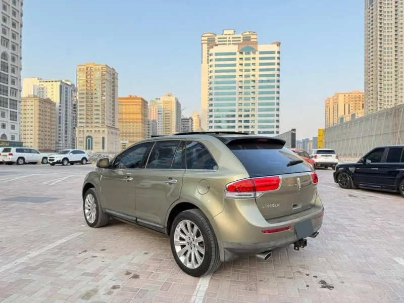 2013 Lincoln MKX in Dubai