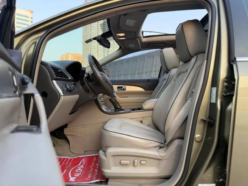 2013 Lincoln MKX in Dubai