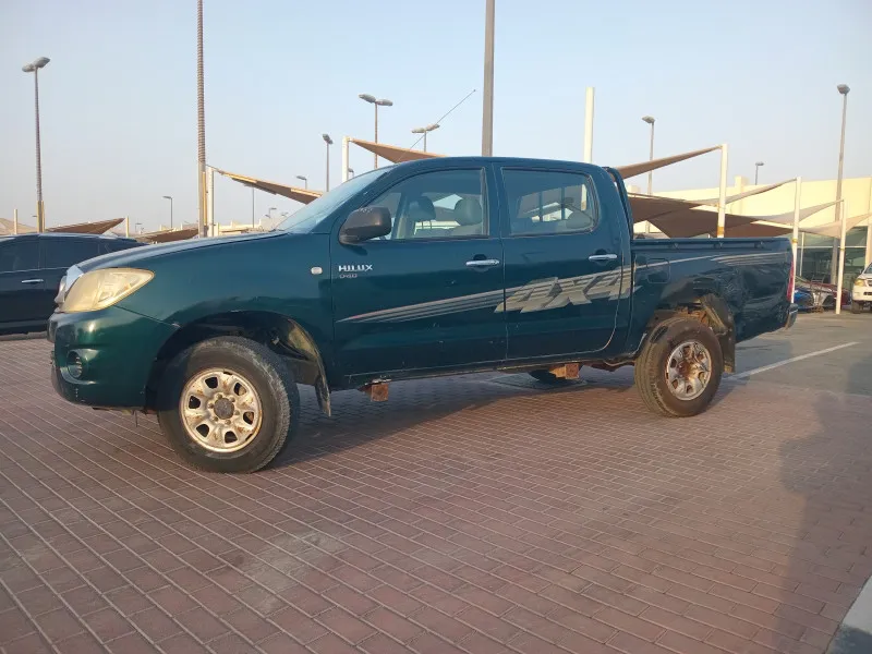 2010 Toyota Hilux in Dubai
