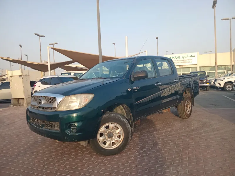 2010 Toyota Hilux in Dubai