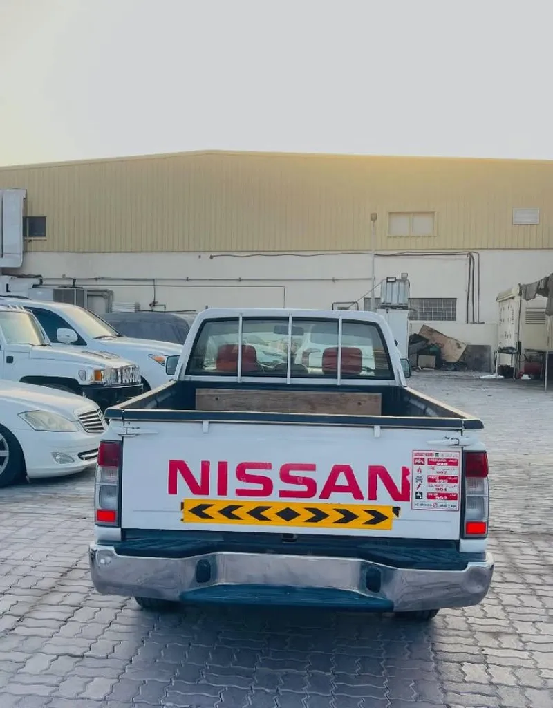2016 Nissan Pickup in Dubai