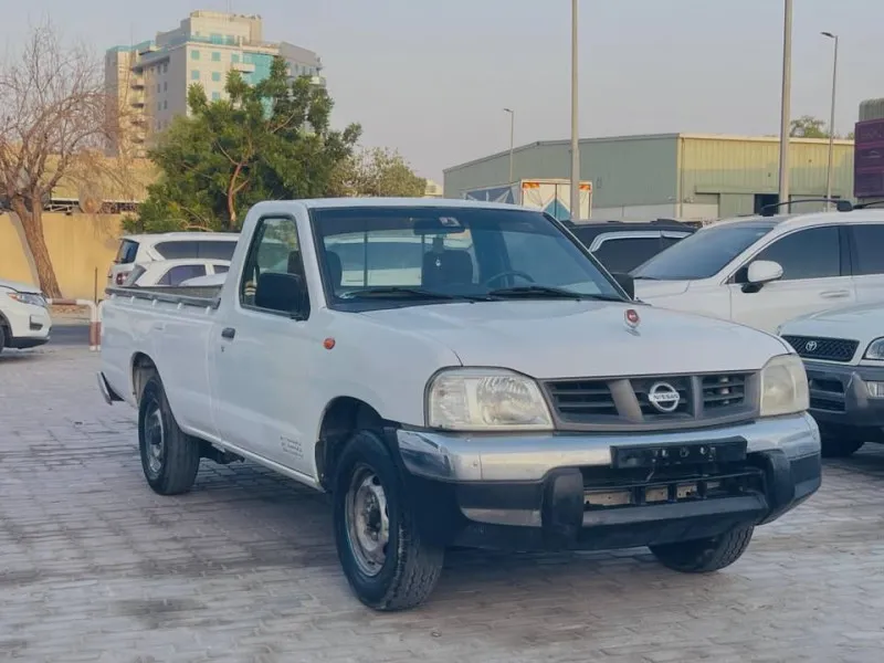 2016 Nissan Pickup in Dubai