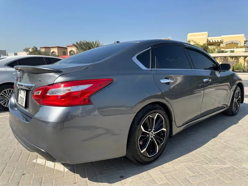 2018 نيسان آلتيما in Dubai
