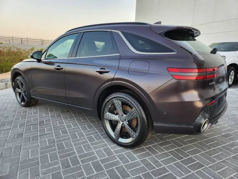 2023 جينيسس جيفي ٧٠ in Dubai