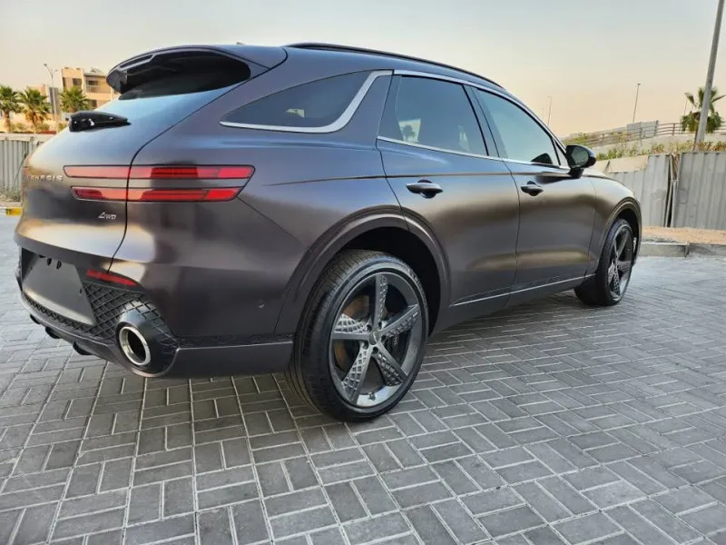 2023 جينيسس جيفي ٧٠ in Dubai