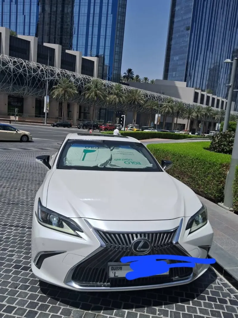 2019 لكزس ES - اي اس in Dubai